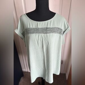 BloomChic Mint Green Blouse